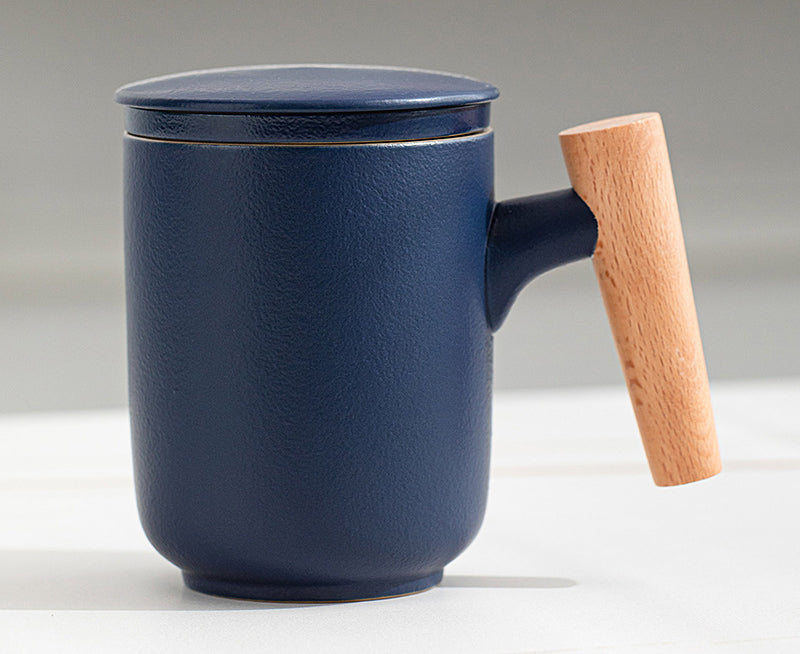 Ceramic Tea Cup with Lid and Wooden Handle