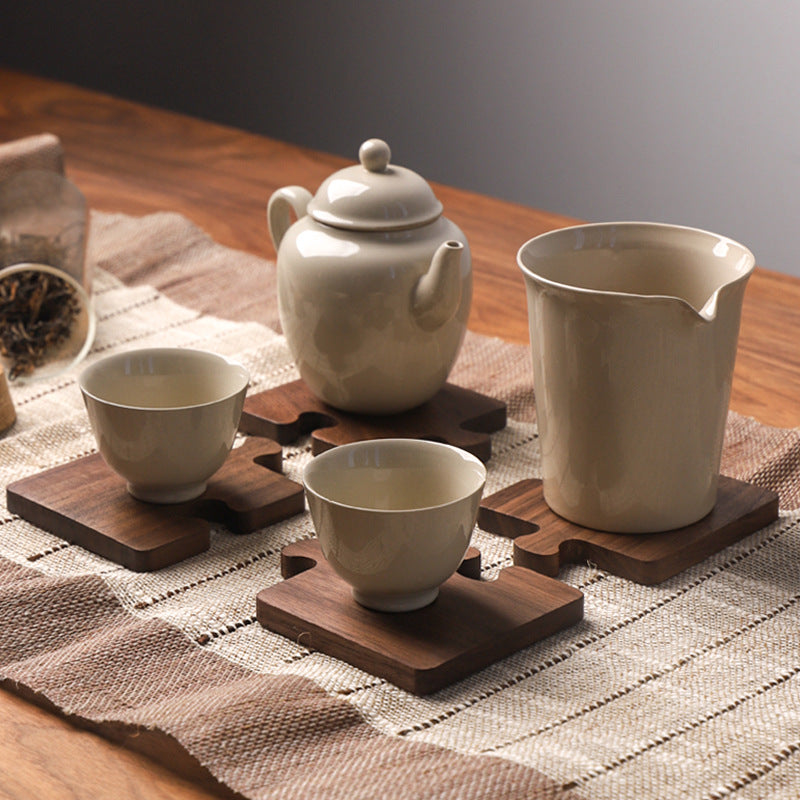 Solid Walnut Wood Insulated Puzzle Coasters