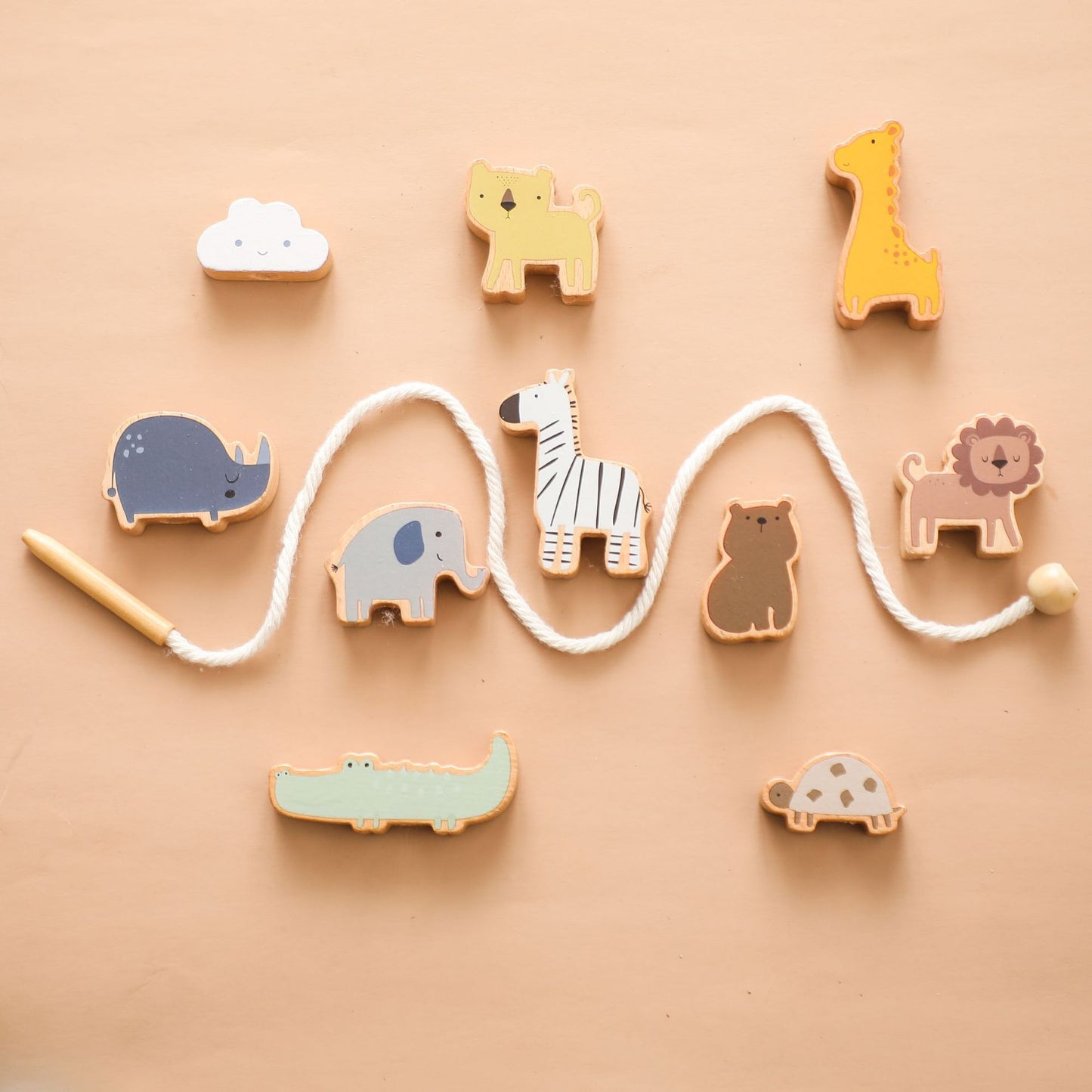 Children's Montessori Educational Toys - Animal Lacing Beads 1-3 Years Wooden Baby Threading Toy