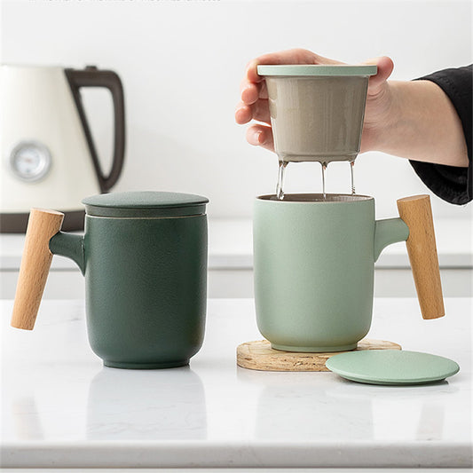 Ceramic Tea Cup with Lid and Wooden Handle