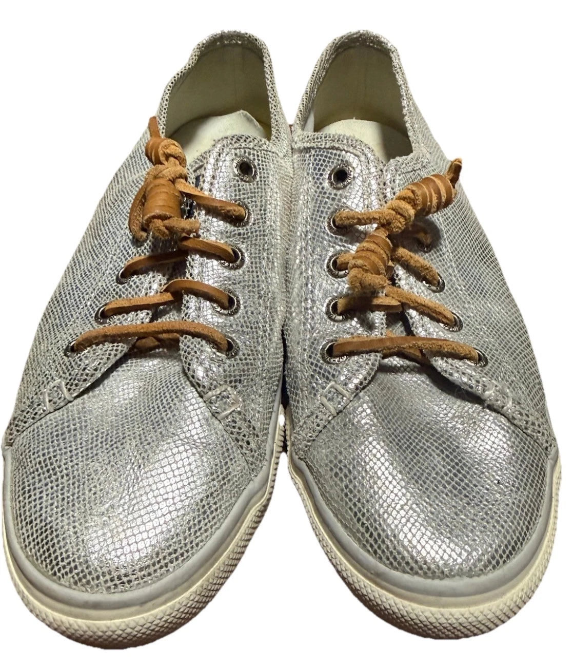 Women’s 8M Sperry Metallic Silver Leather Sneakers STS94858